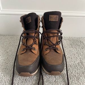 Ugg Caulder Waterproof Boots, Chestnut & Dark Grey